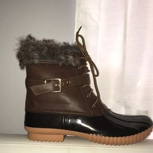 duck boots
